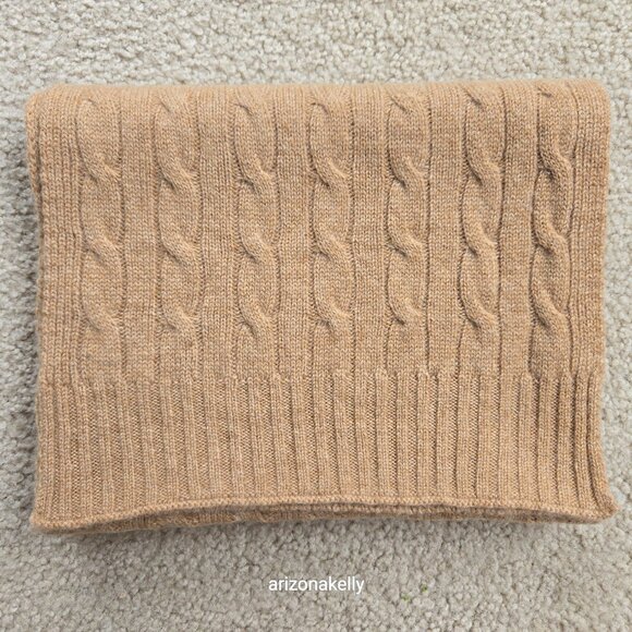 NWOT Tan Cashmere Cable Knit Scarf - Picture 10 of 12